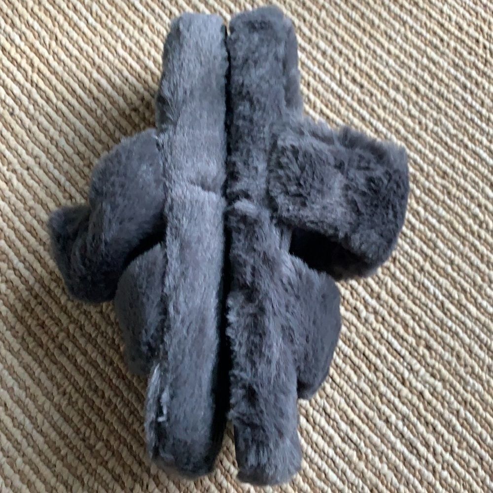 🆕TOP Moda slippers dark gray sandals - Picture 3 of 8